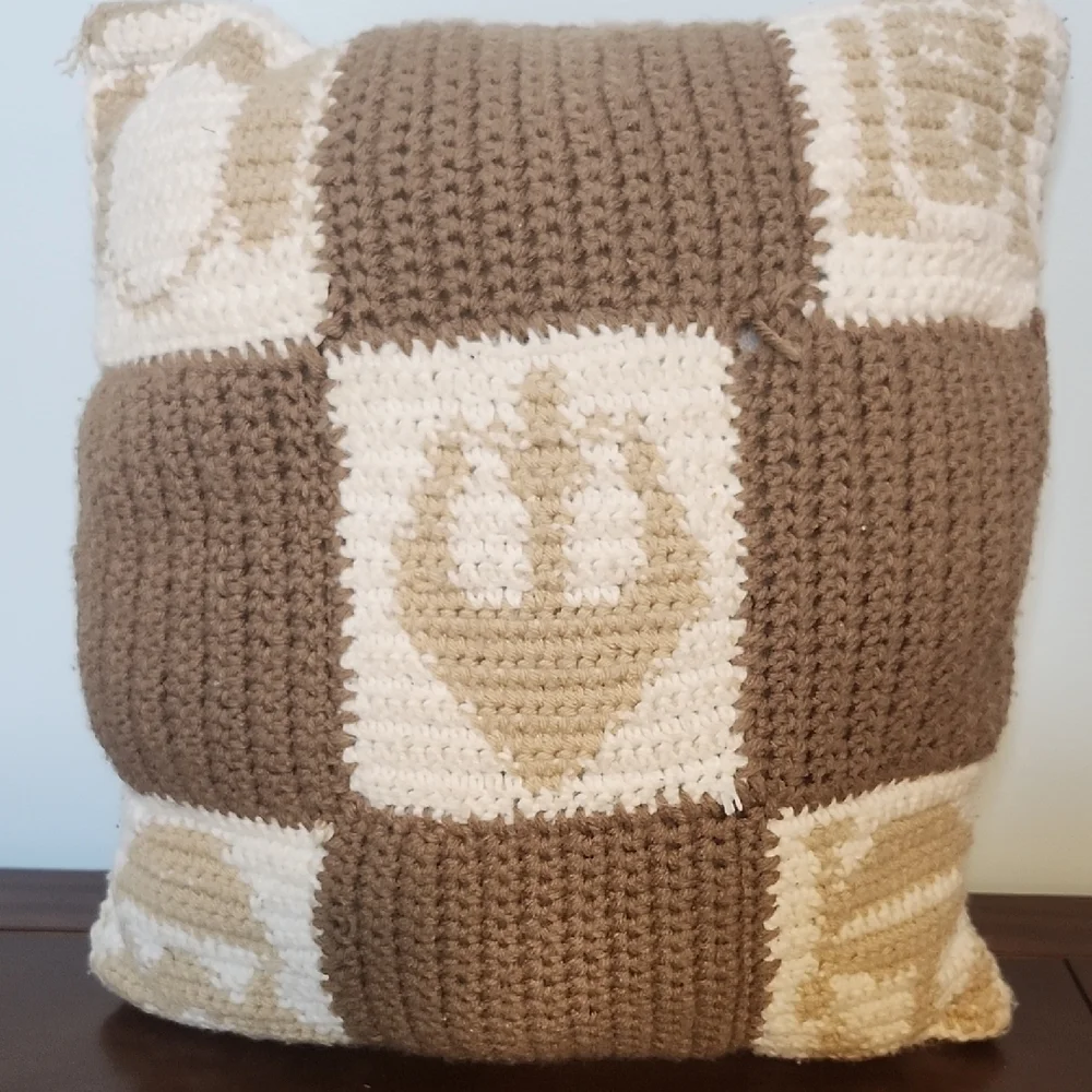 Star Wars‎ Handmade Crochet Pillow